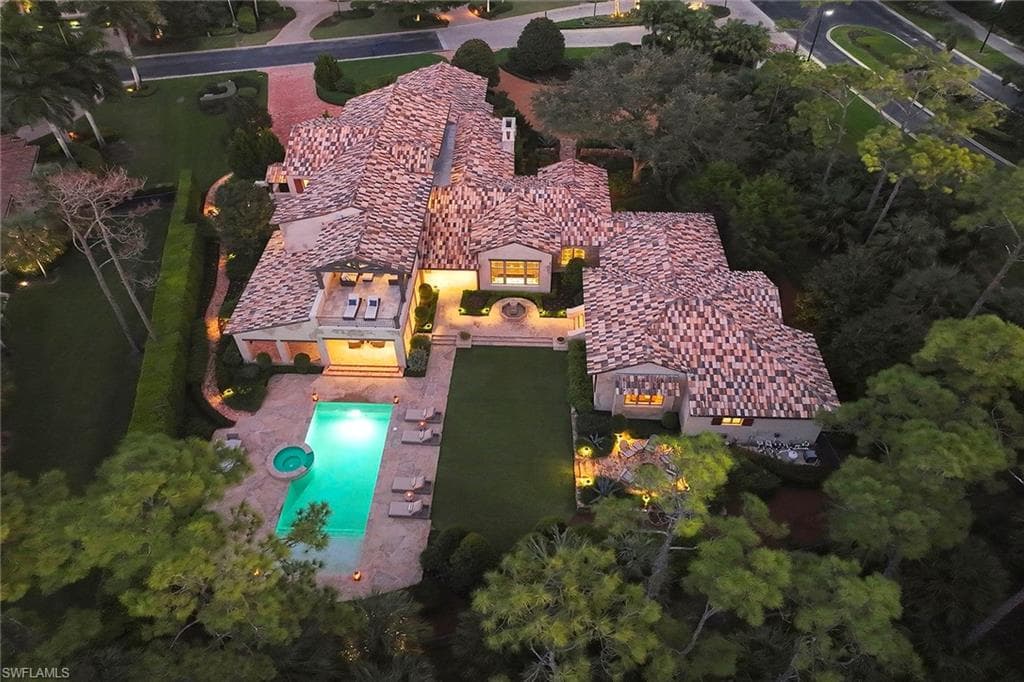 29120 Teramo Way, Naples, FL 34110-2