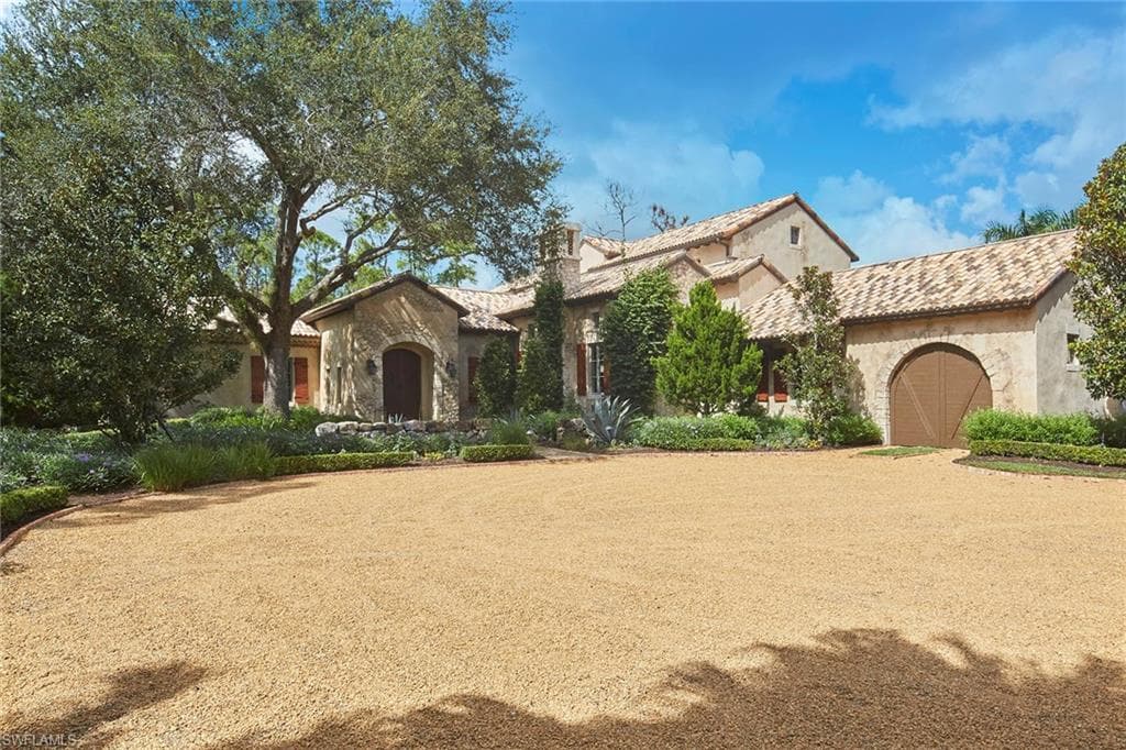 29120 Teramo Way, Naples, FL 34110-3