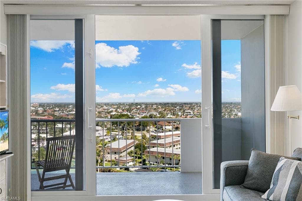 140 Seaview Ct 1204s, Marco Island, FL 34145-9