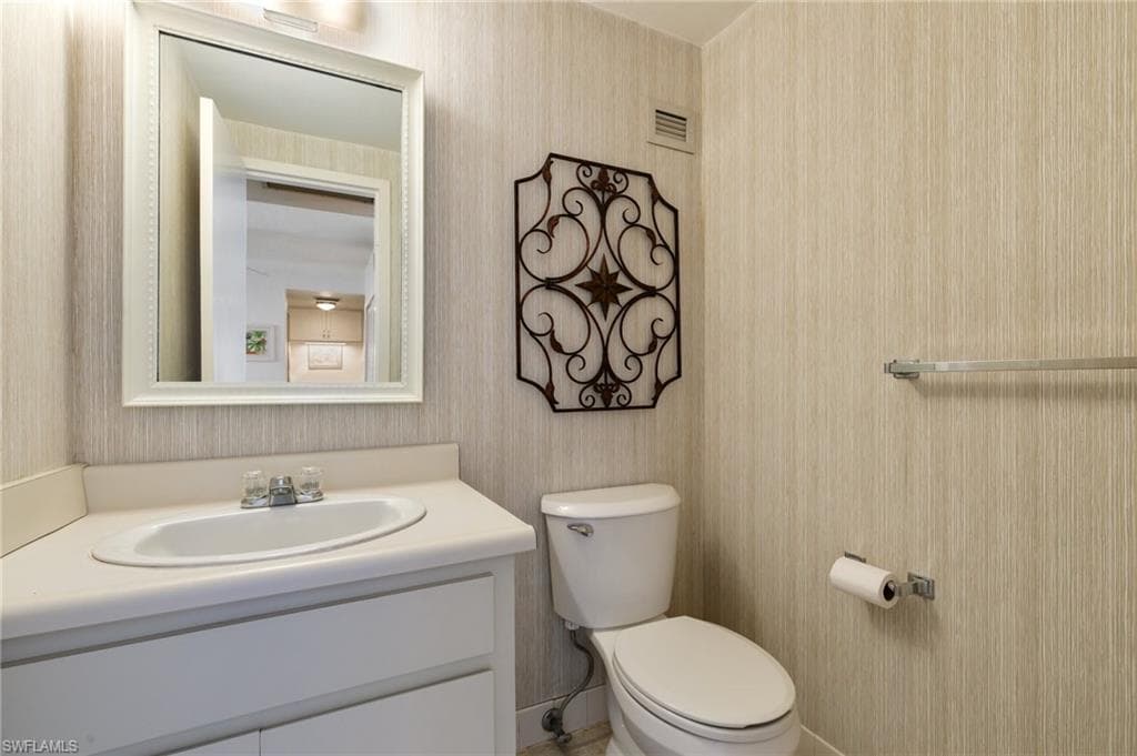 140 Seaview Ct 1204s, Marco Island, FL 34145-16