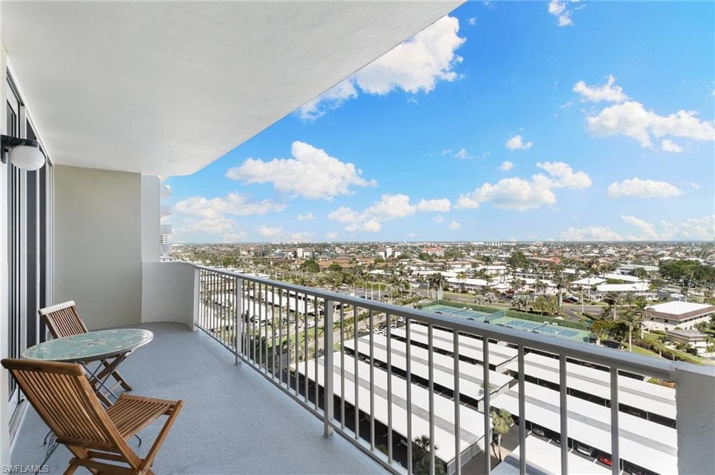 140 Seaview Ct 1204s, Marco Island, FL 34145-17