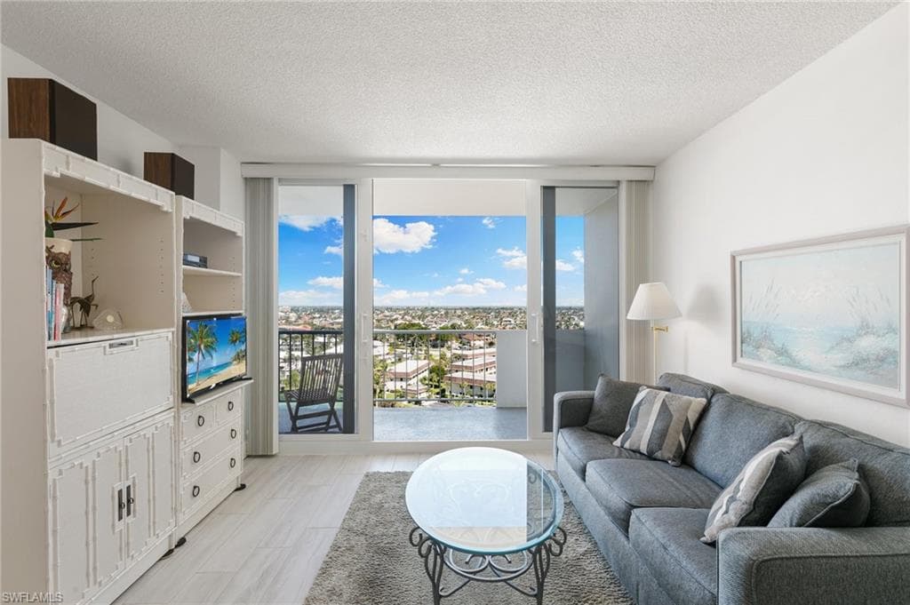 140 Seaview Ct 1204s, Marco Island, FL 34145-1