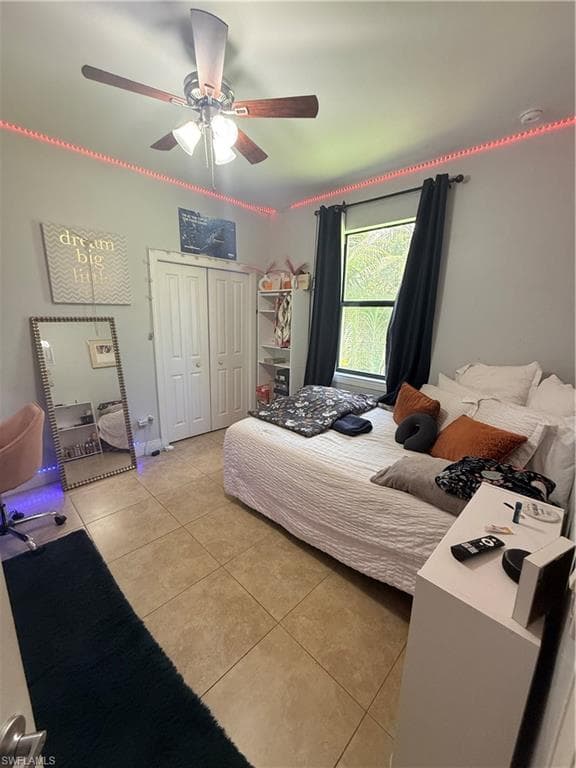 2735 12th Ave NE, Naples, FL 34120-14
