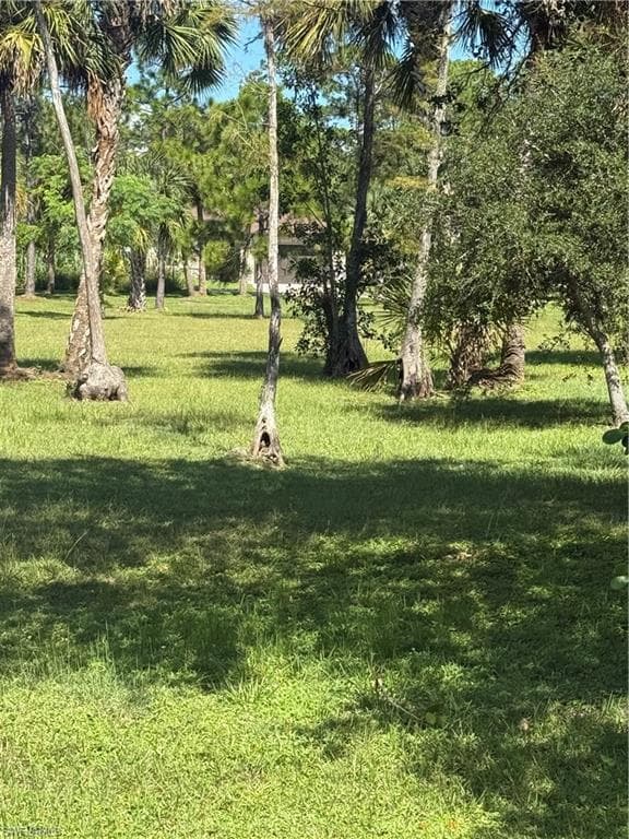 2735 12th Ave NE, Naples, FL 34120-22