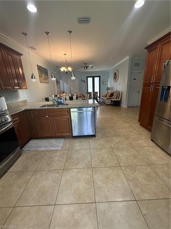 2735 12th Ave NE, Naples, FL 34120-4