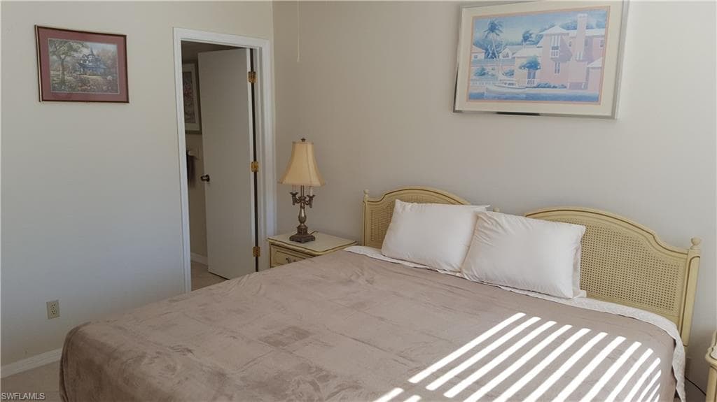 5825 Rattlesnake Hammock Rd 107, Naples, FL 34109-6