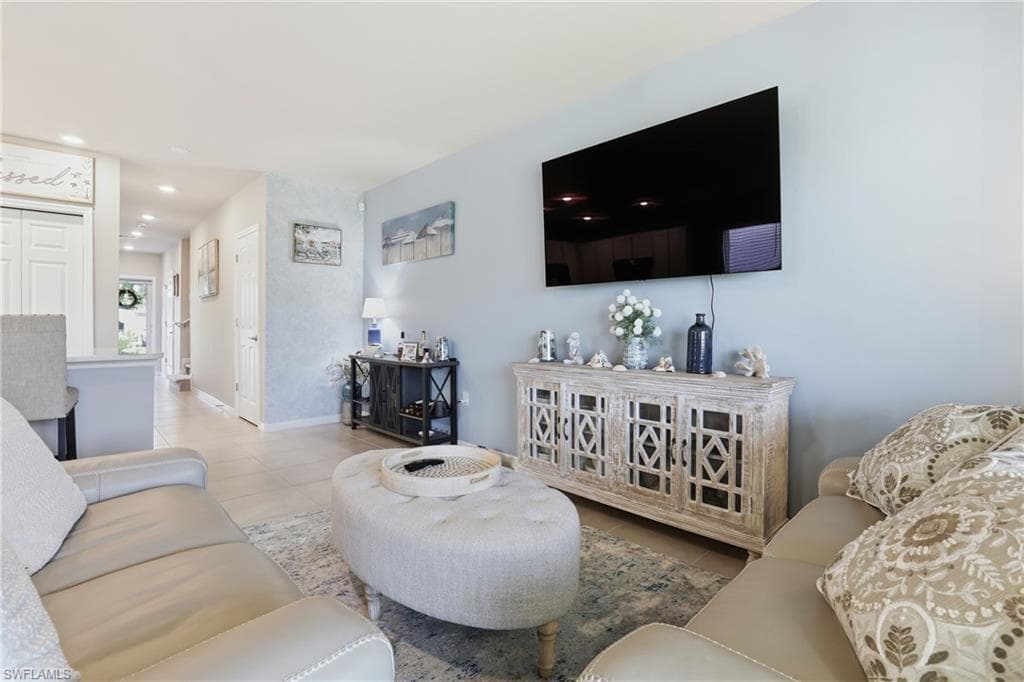 15388 Wildflower Cir, Naples, FL 34119-11