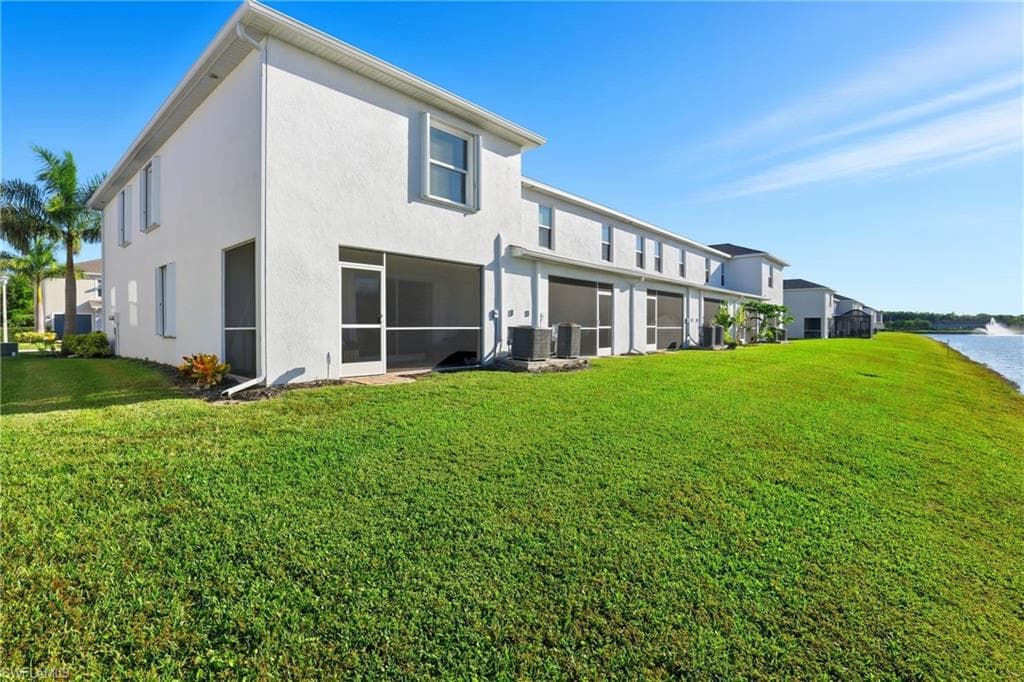 15388 Wildflower Cir, Naples, FL 34119-38