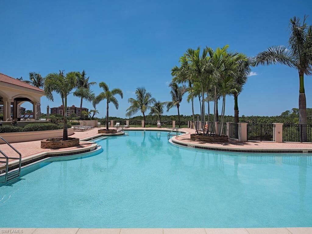 23850 Via Italia Cir 203, Bonita Springs, FL 34134-18