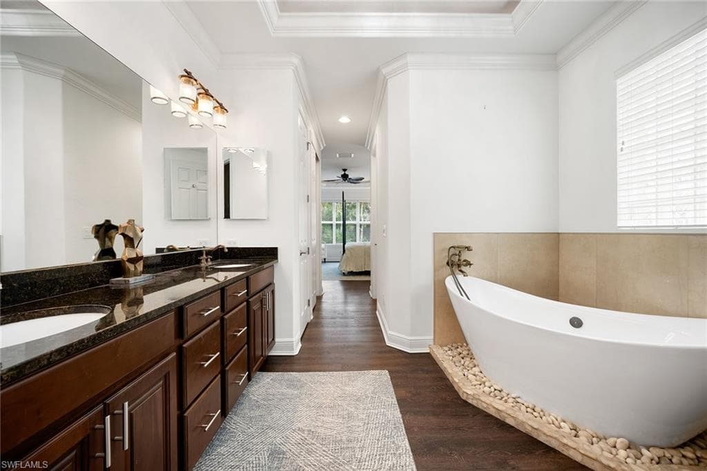 12771 Aviano Dr, Naples, FL 34105-26