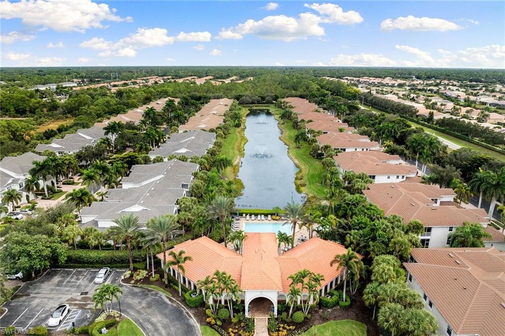 12771 Aviano Dr, Naples, FL 34105-36