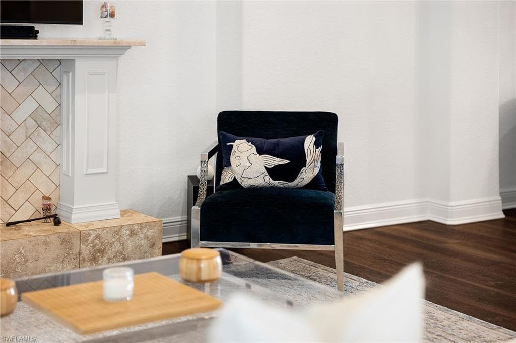 12771 Aviano Dr, Naples, FL 34105-3