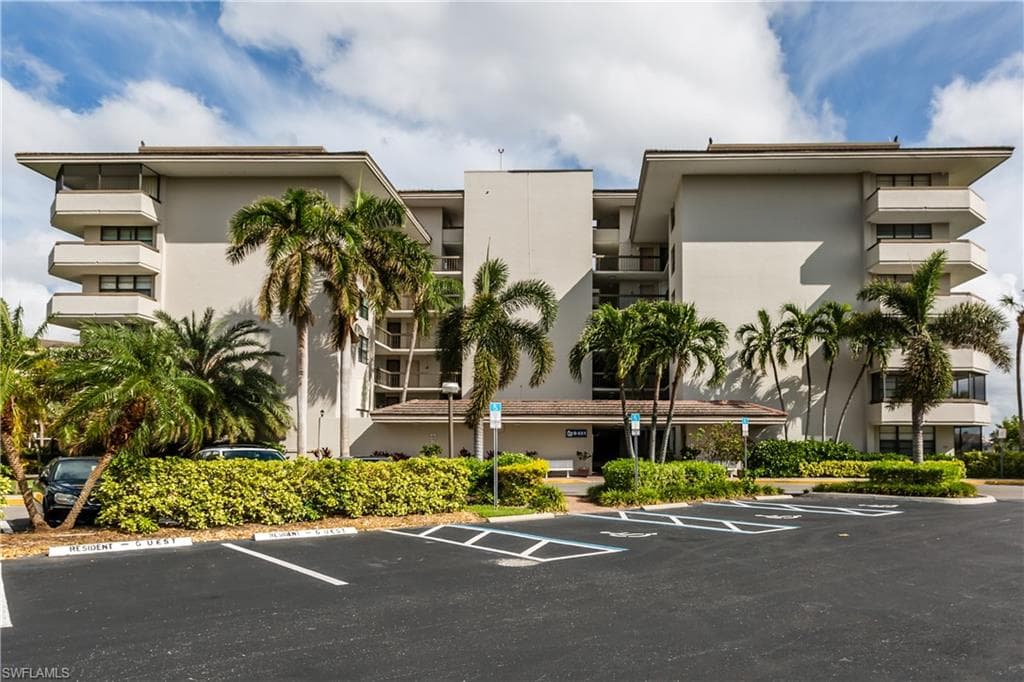 651 Seaview Ct B308, Marco Island, FL 34145-26