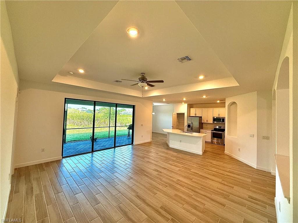 1785 Hagen Ct, Naples, FL 34120-13