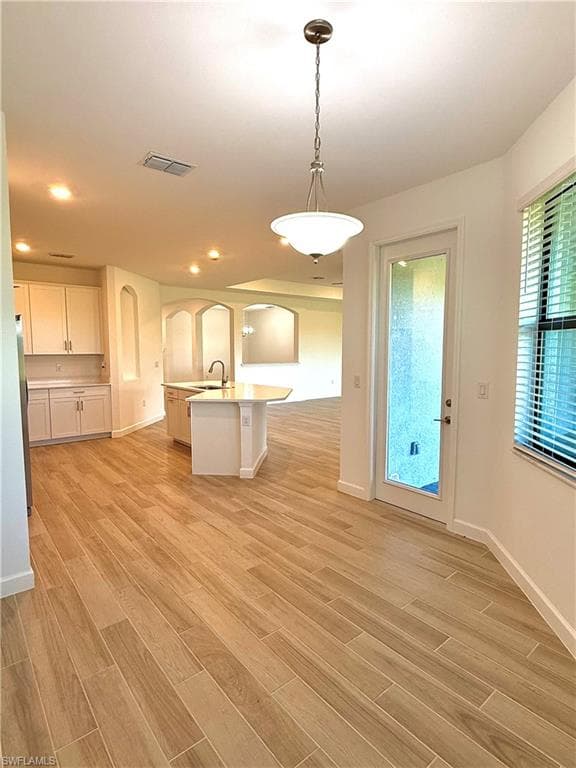 1785 Hagen Ct, Naples, FL 34120-17