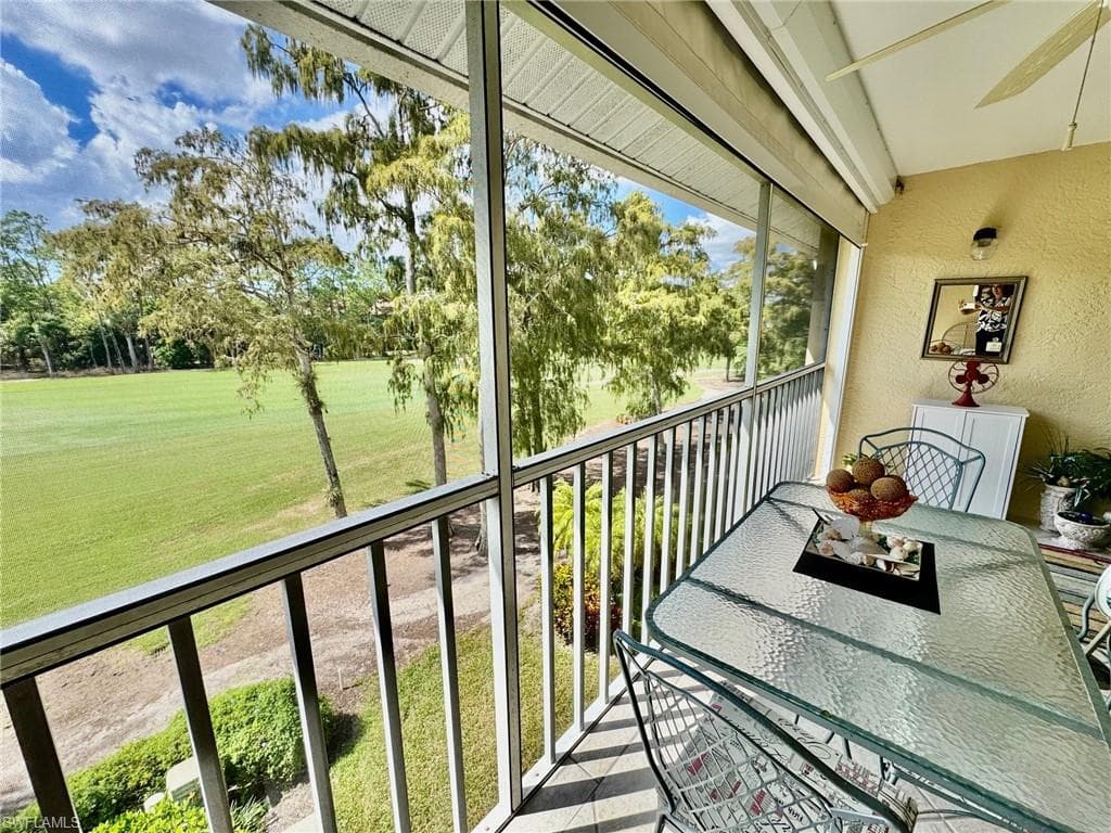 3695 Amberly Cir E305, Naples, FL 34112-13