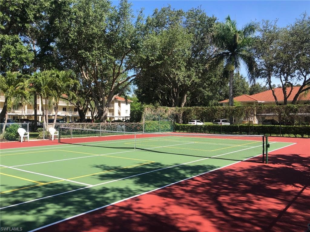 3695 Amberly Cir E305, Naples, FL 34112-21