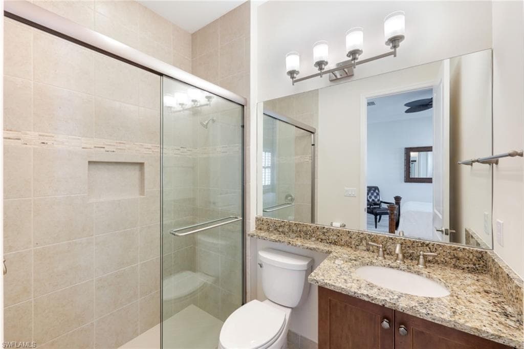 28564 Twain Dr, Bonita Springs, FL 34135-23