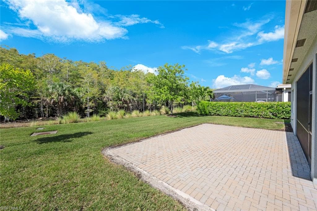 28564 Twain Dr, Bonita Springs, FL 34135-31