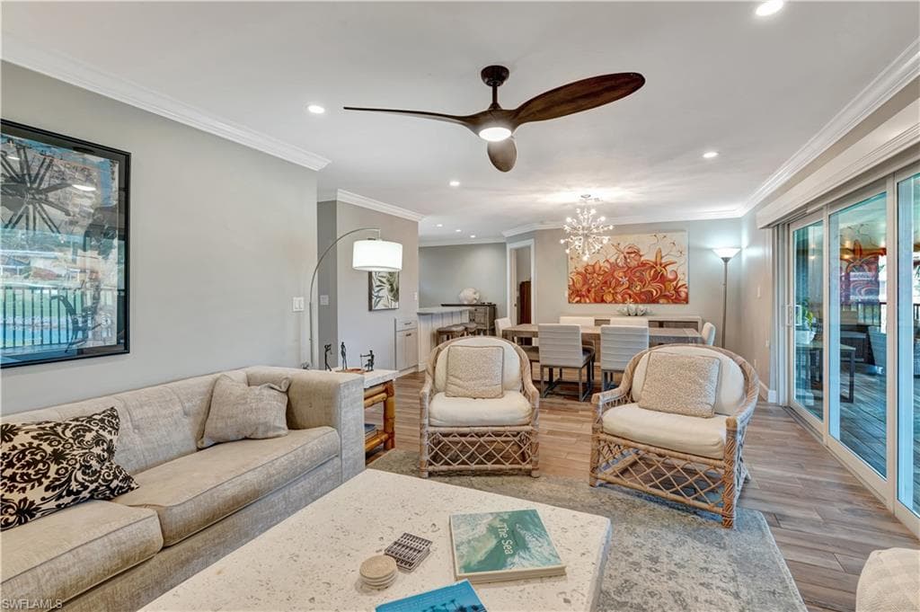 300 Palm Dr 402, Naples, FL 34112-24