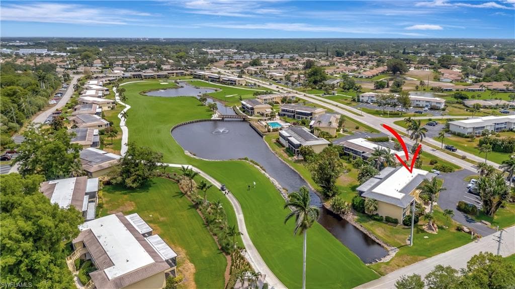 300 Palm Dr 402, Naples, FL 34112-25