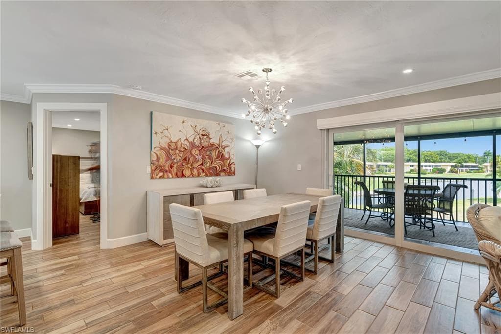 300 Palm Dr 402, Naples, FL 34112-3