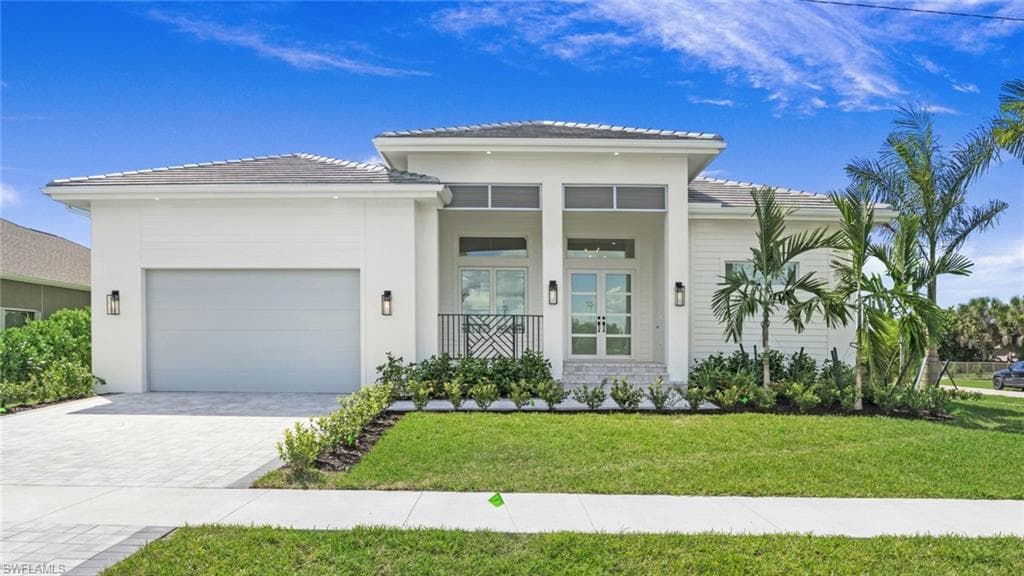 138 Kirkwood St, Marco Island, FL 34145-1
