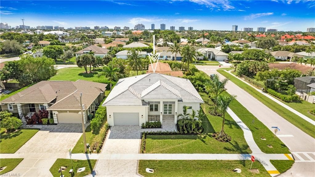 138 Kirkwood St, Marco Island, FL 34145-39