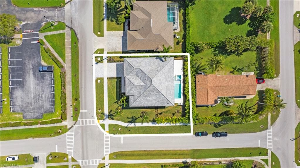 138 Kirkwood St, Marco Island, FL 34145-43