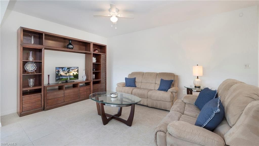 2530 Citrus Lake Dr X101, Naples, FL 34109-11