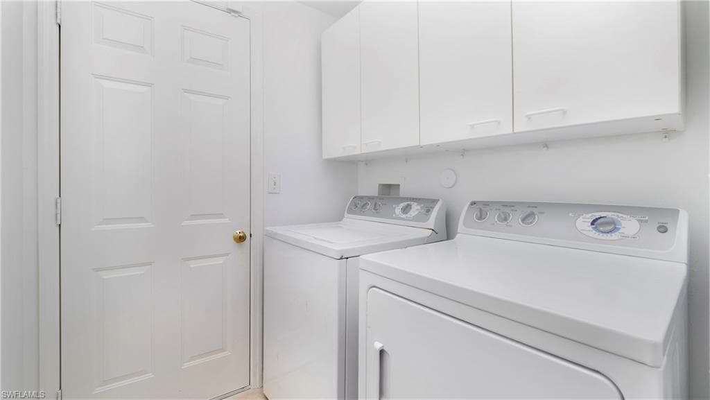 2530 Citrus Lake Dr X101, Naples, FL 34109-24