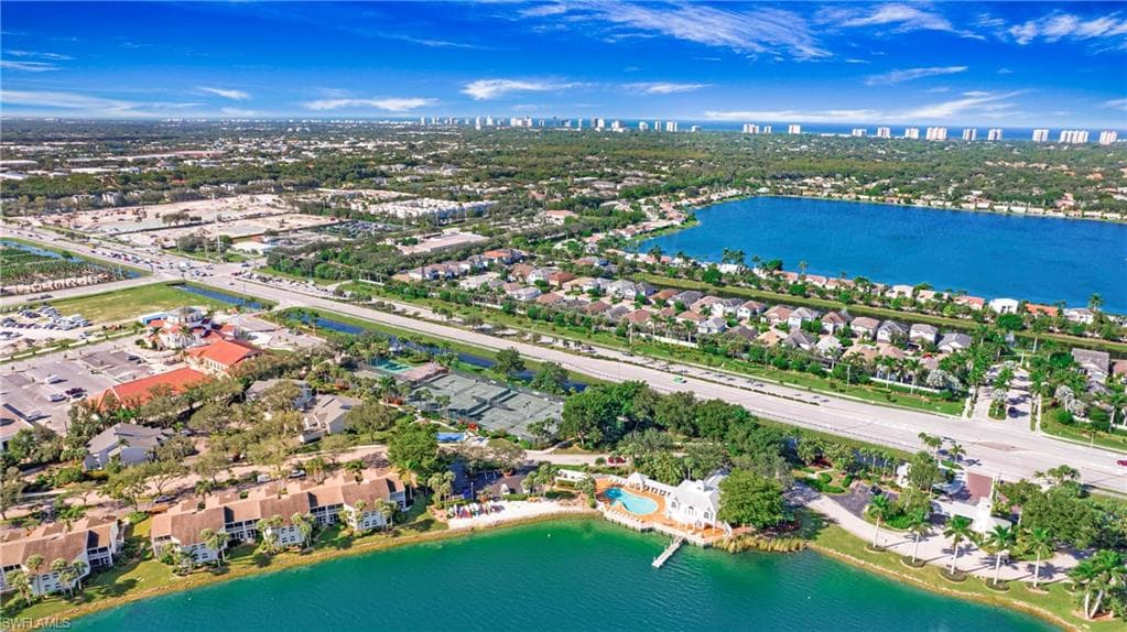 2530 Citrus Lake Dr X101, Naples, FL 34109-37
