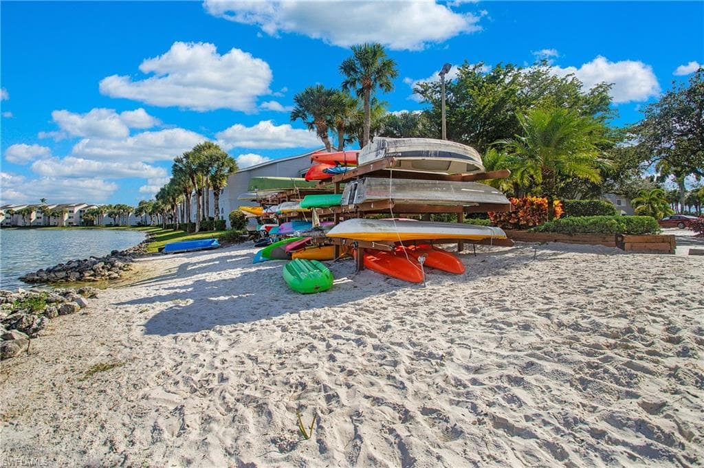 2530 Citrus Lake Dr X101, Naples, FL 34109-44