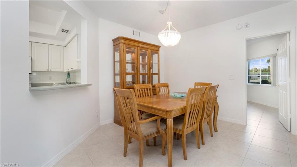 2530 Citrus Lake Dr X101, Naples, FL 34109-6