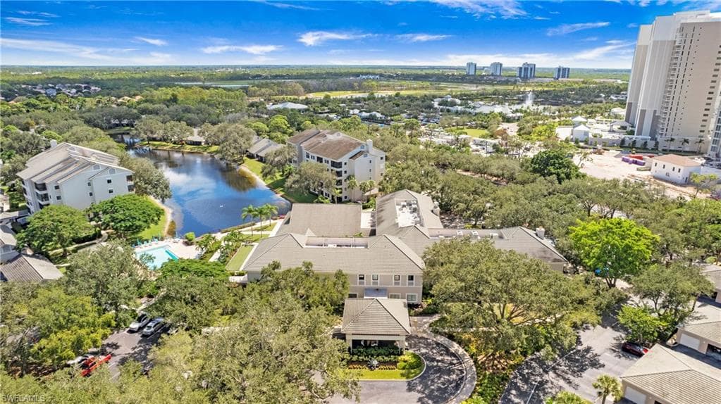 606 Arbor Lake Dr 6-104, Naples, FL 34110-27