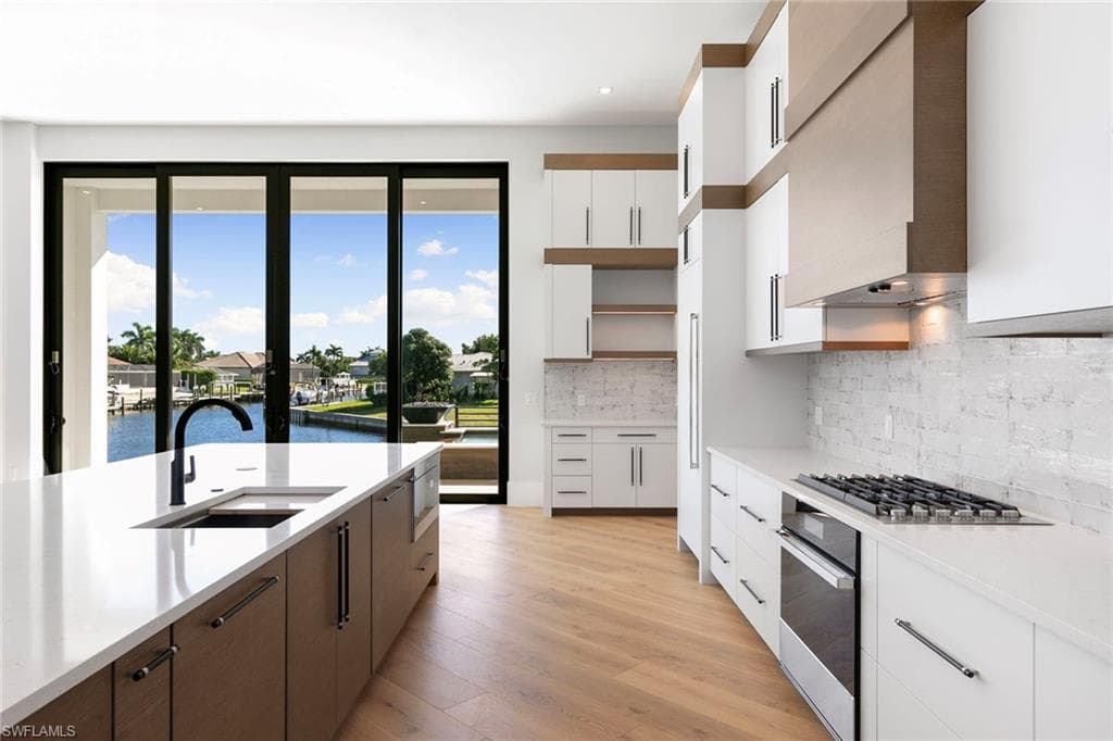 429 Persian Ct, Marco Island, FL 34145-11