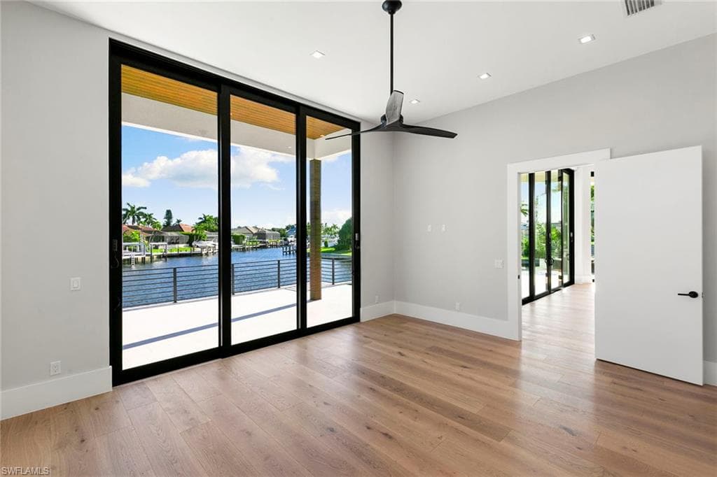 429 Persian Ct, Marco Island, FL 34145-18