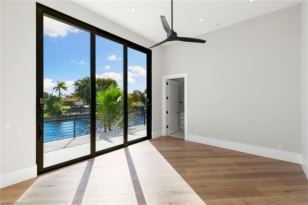 429 Persian Ct, Marco Island, FL 34145-24