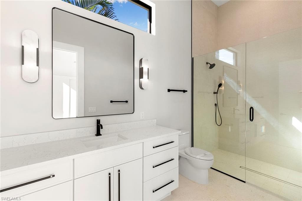 429 Persian Ct, Marco Island, FL 34145-26