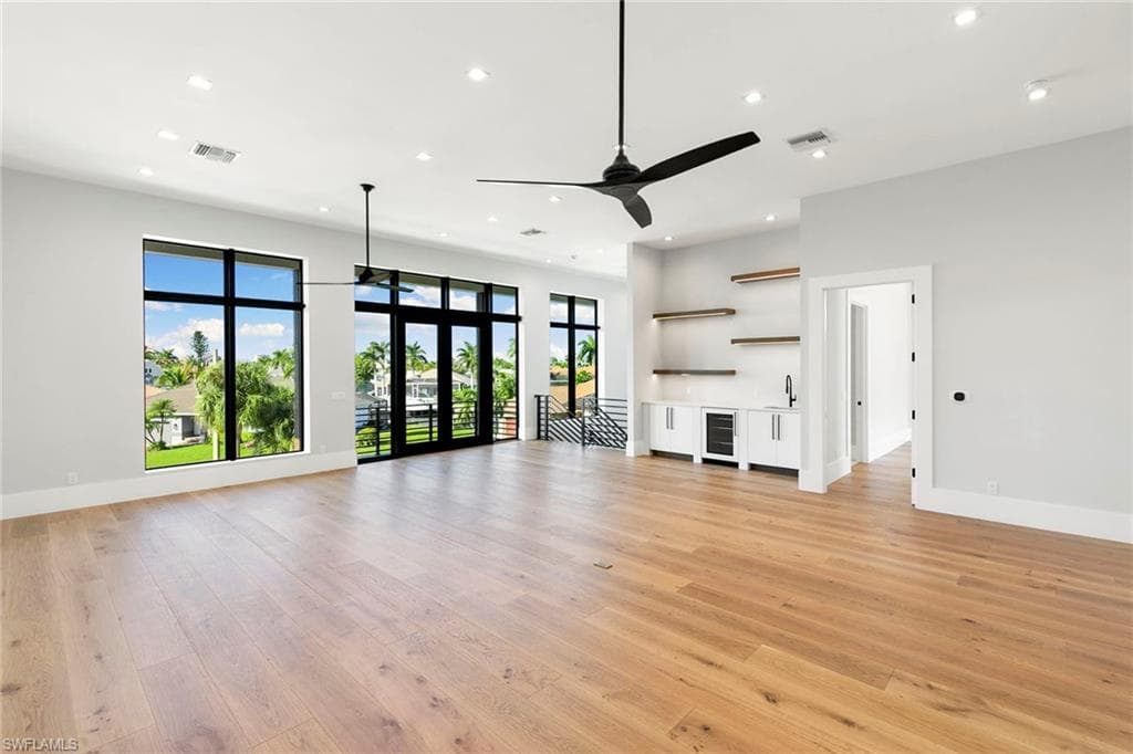 429 Persian Ct, Marco Island, FL 34145-30