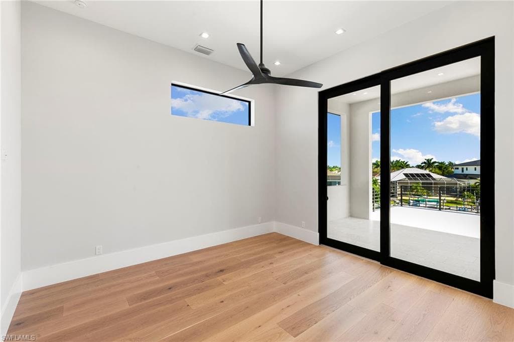 429 Persian Ct, Marco Island, FL 34145-32