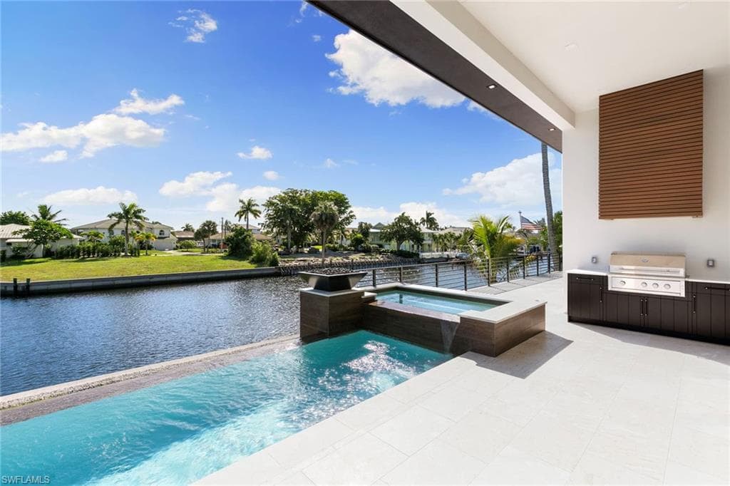 429 Persian Ct, Marco Island, FL 34145-44