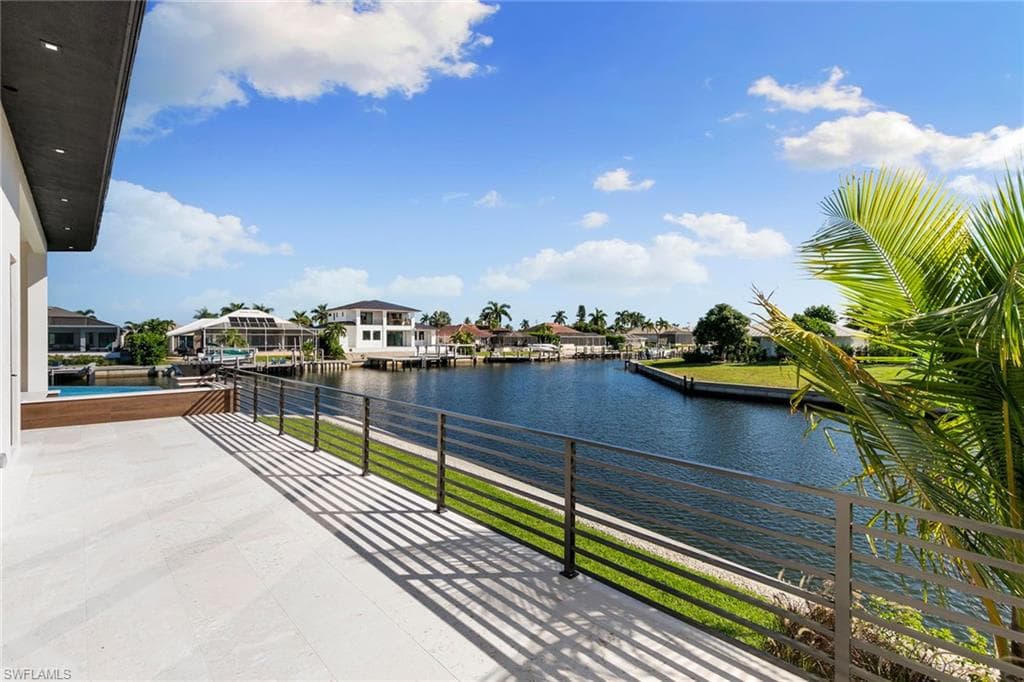 429 Persian Ct, Marco Island, FL 34145-46