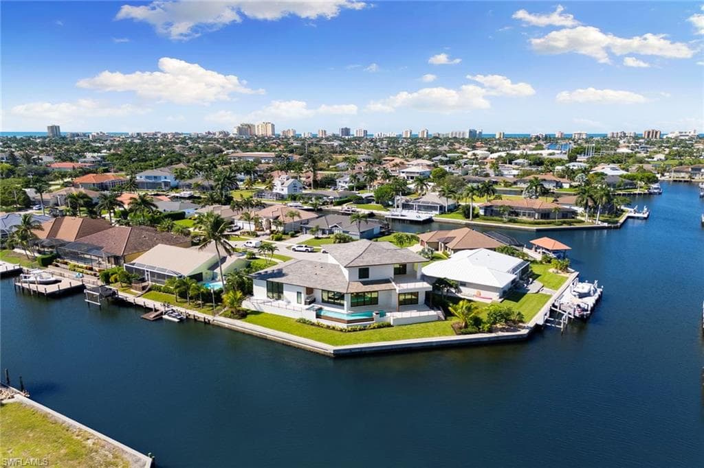 429 Persian Ct, Marco Island, FL 34145-48