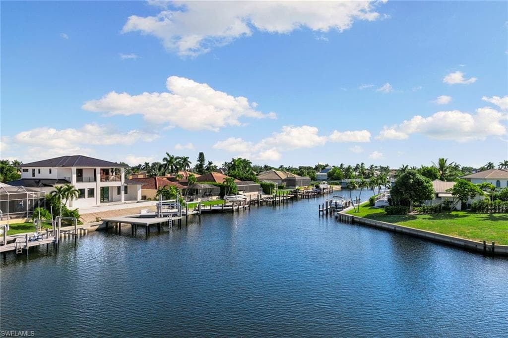 429 Persian Ct, Marco Island, FL 34145-4