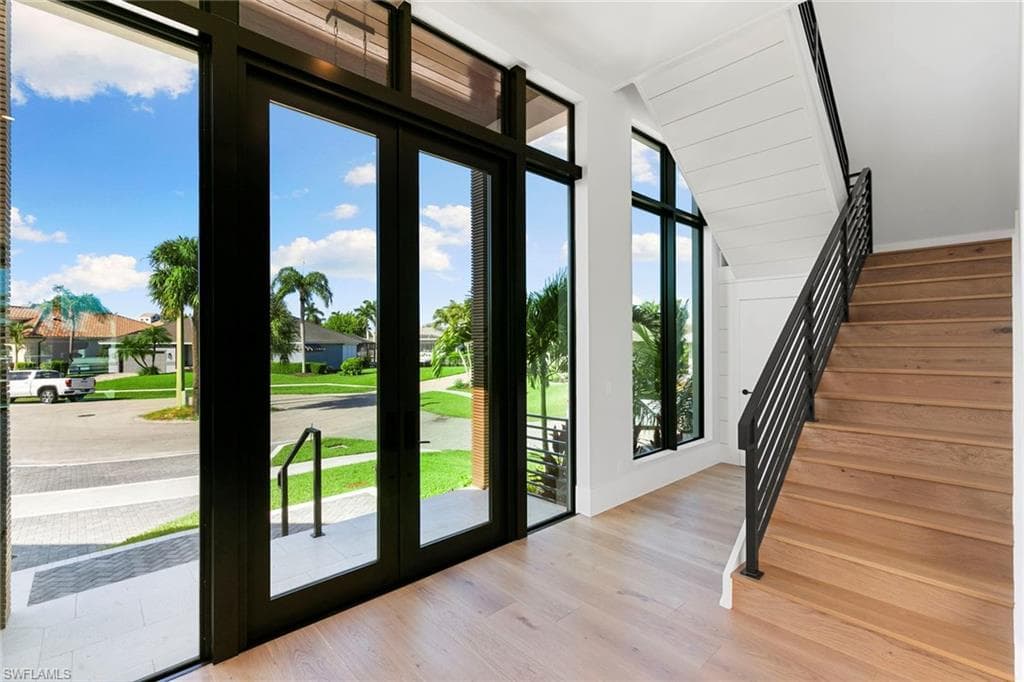 429 Persian Ct, Marco Island, FL 34145-5