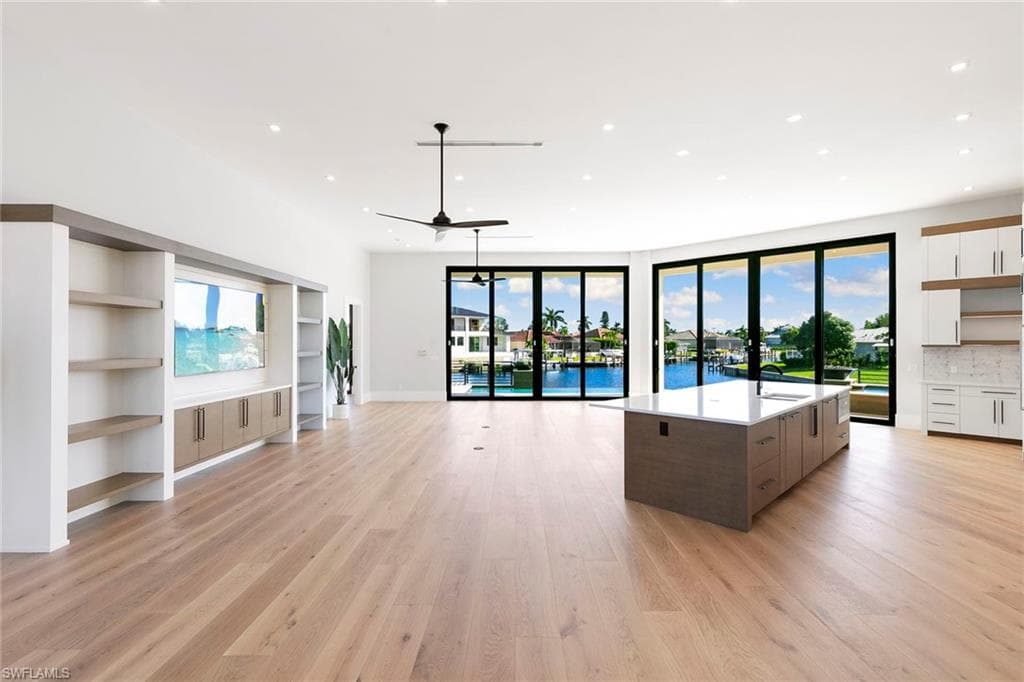 429 Persian Ct, Marco Island, FL 34145-6