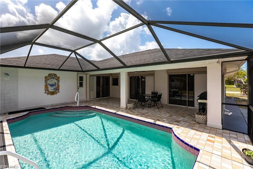 919 16 St, Cape Coral, fl 33904-15