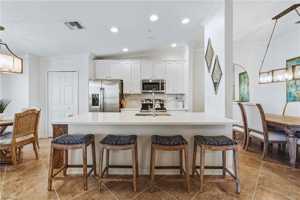 9509 Avellino Way 1823, Naples, FL 34113-15