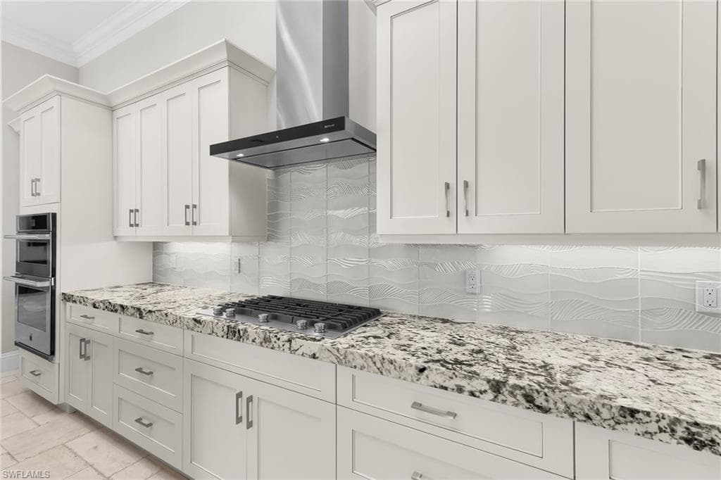 710 Tigertail Ct, Marco Island, FL 34145-11